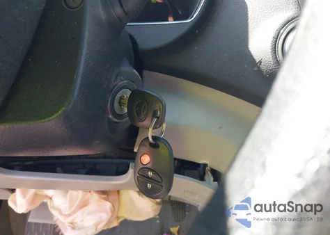 2010 Toyota Highlander z USA, uszkodzony, nr VIN JTEBK3EH6A2155804